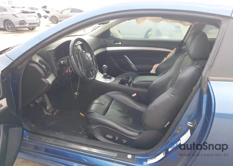 2008 Infiniti G37 Journey из США, поврежденный, VIN JNKCV64E08M121332